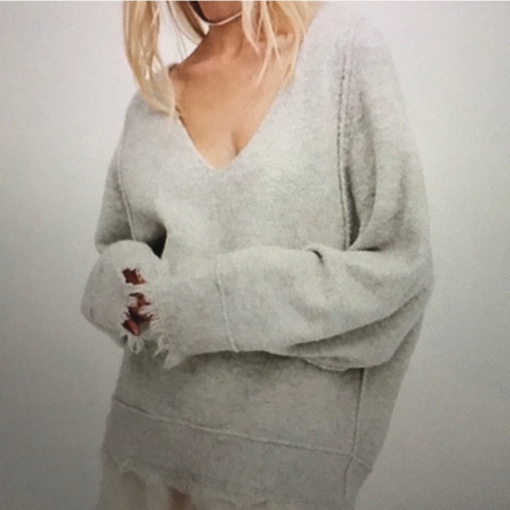 Free People gray fringe sweater - size XS but oversized